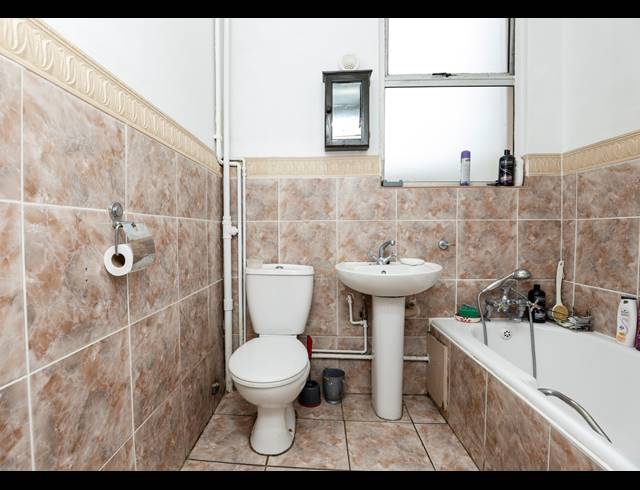 2 BEDROOM APARTMENT FOR SALE IN SOUTH BEACH